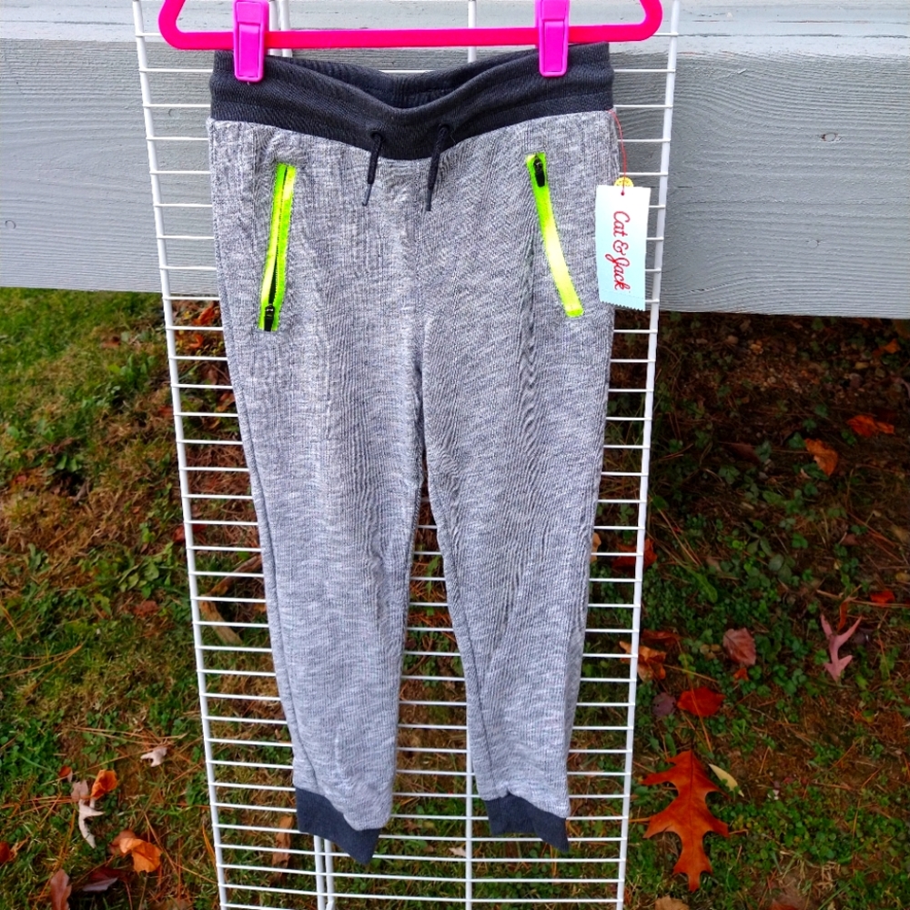 *NWT* Cat & Jack Jogger Sweatpants Toddler Size 4/5